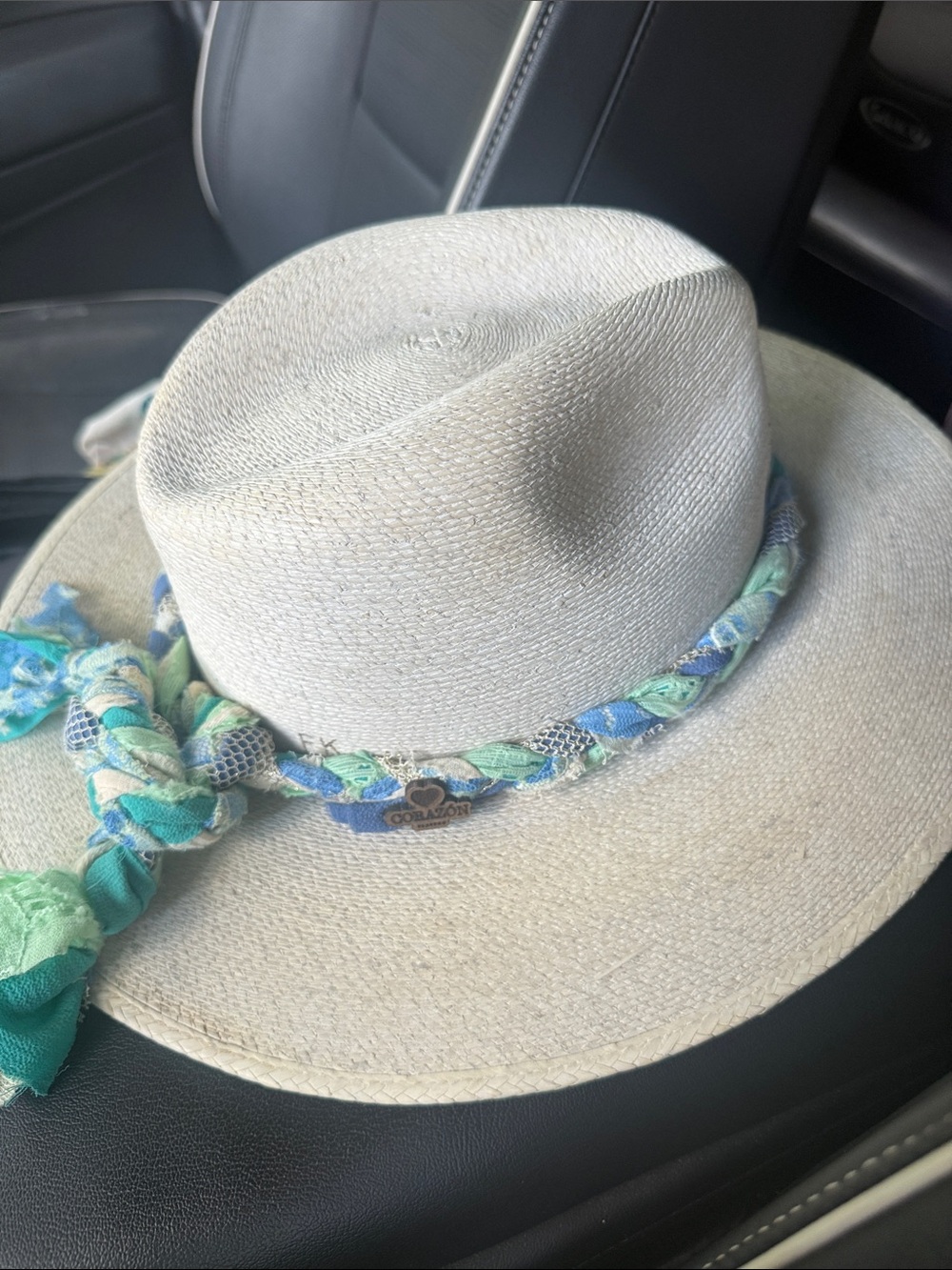 Corazon Playero hat